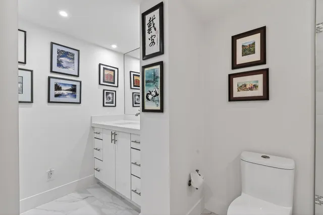 $1,195,000 | 5280 North Ocean Drive, Unit 11F, Singer Island, FL 33404