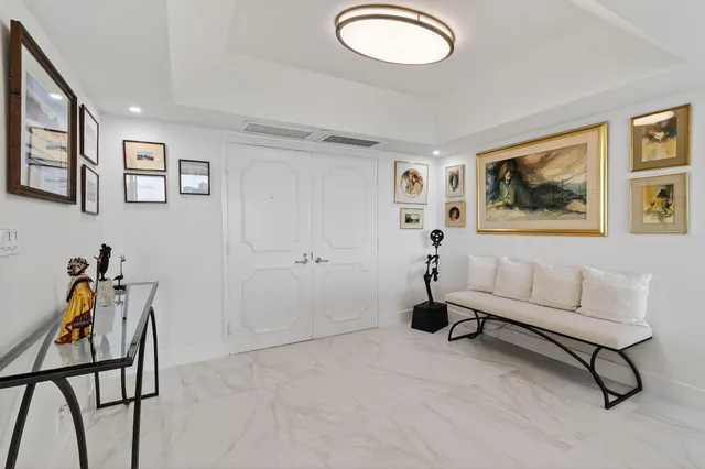 $1,195,000 | 5280 North Ocean Drive, Unit 11F, Singer Island, FL 33404