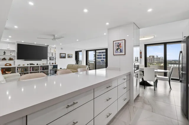 $1,195,000 | 5280 North Ocean Drive, Unit 11F, Singer Island, FL 33404