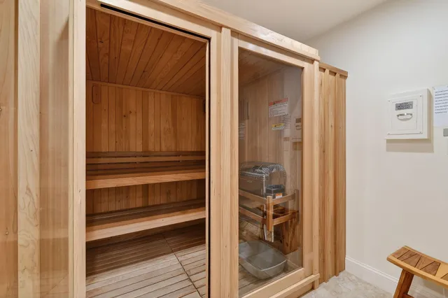 $1,195,000 | 5280 North Ocean Drive, Unit 11F, Singer Island, FL 33404