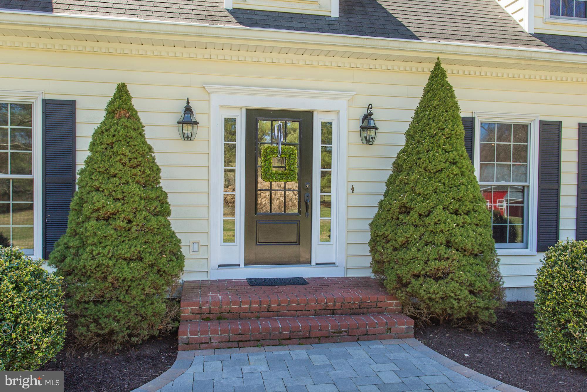 8967 Woodward Road Marshall, VA 20115 - Photo 2 of 29 Front enterance