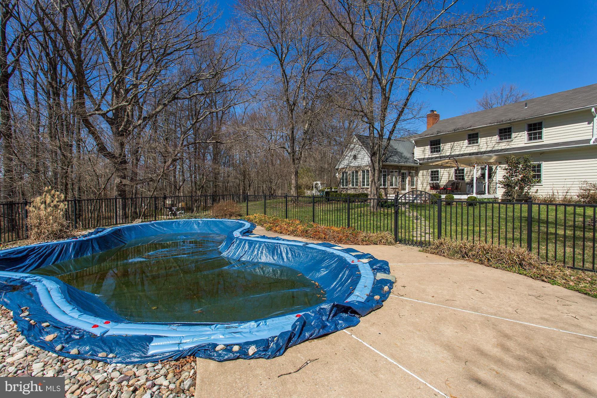8967 Woodward Road Marshall, VA 20115 - Photo 29 of 29 Pool