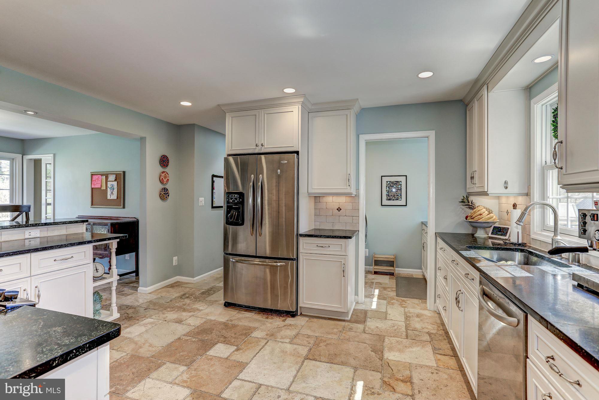 8967 Woodward Road Marshall, VA 20115 - Photo 8 of 29 Kitchen