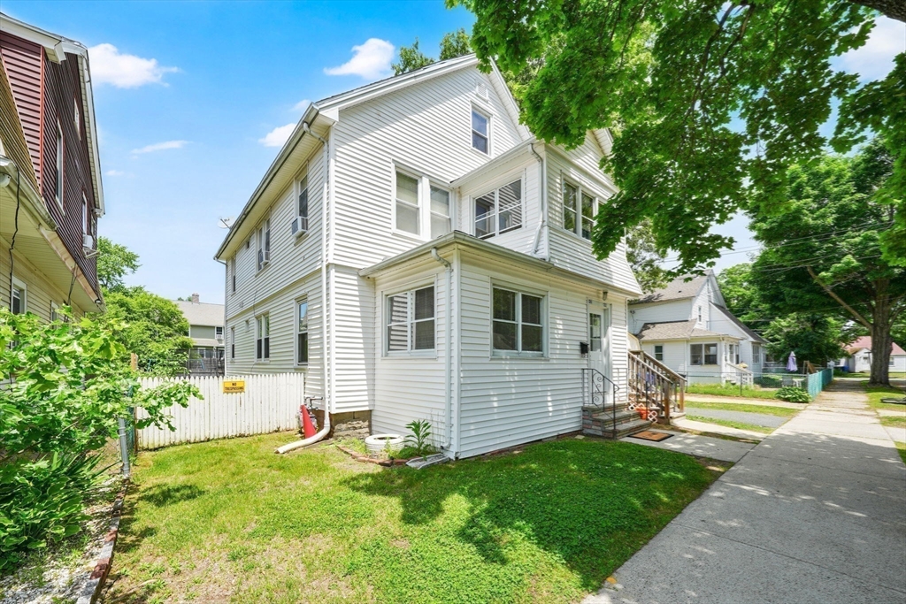 120-122 Larkspur Street Springfield, MA 01108 - Photo 28 of 31