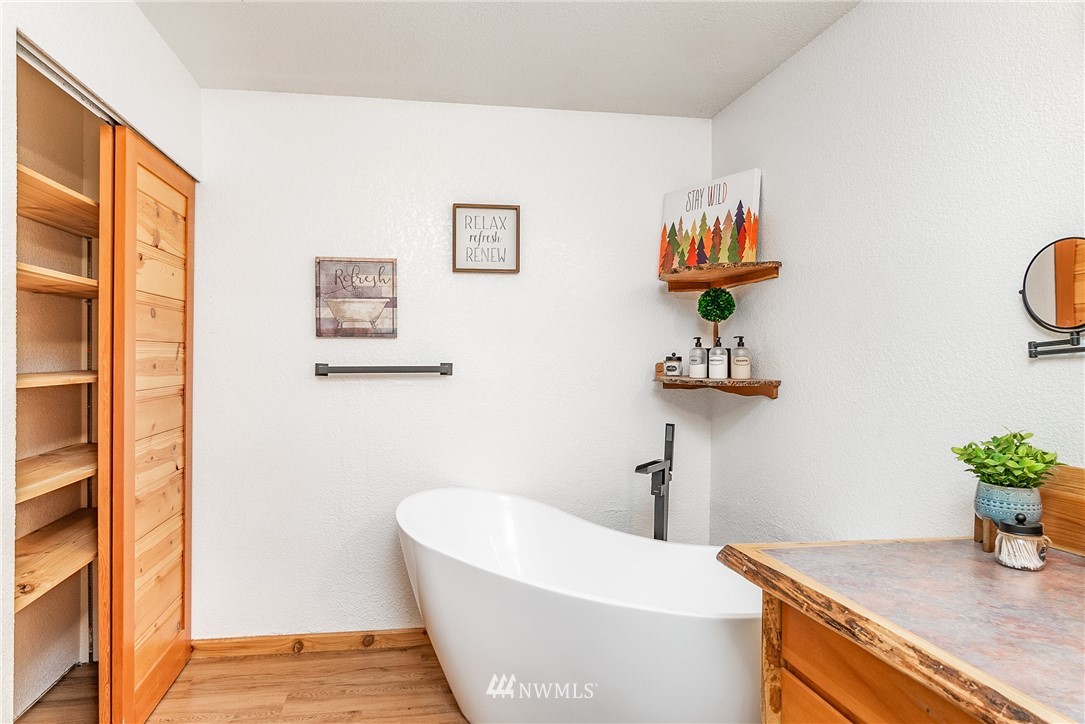 180 Shelton Road Randle, WA 98377 - Photo 23 of 38 Gallery Image 23