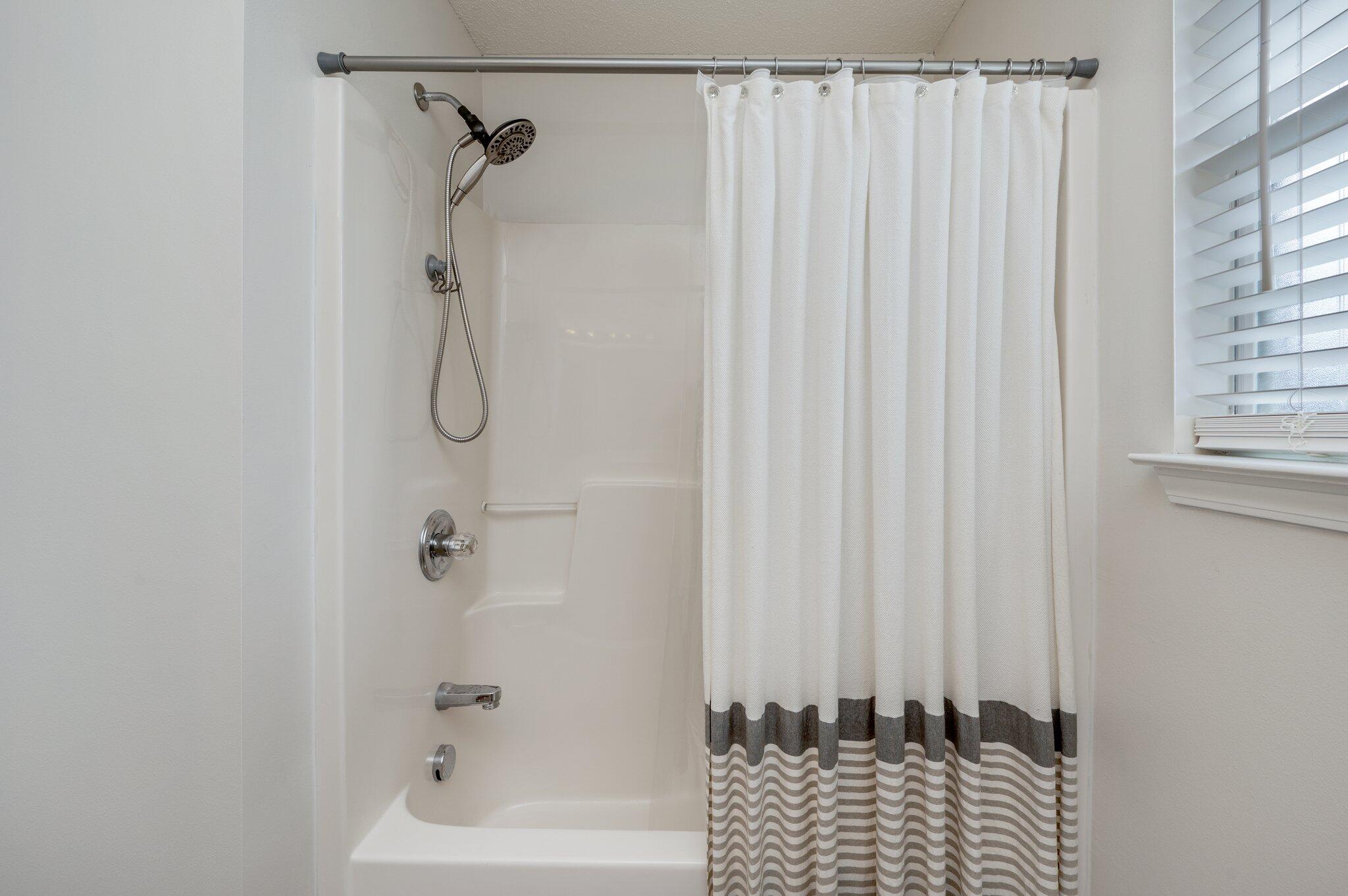 730 Denise Drive Crestview, FL 32536 - Photo 28 of 40 a bathroom with a shower