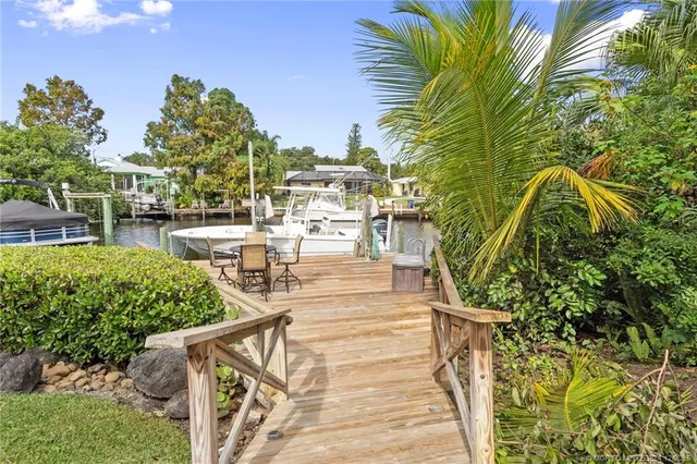 $1,495,000 | 919 Southwest Catalina Street, Palm City, FL 34990