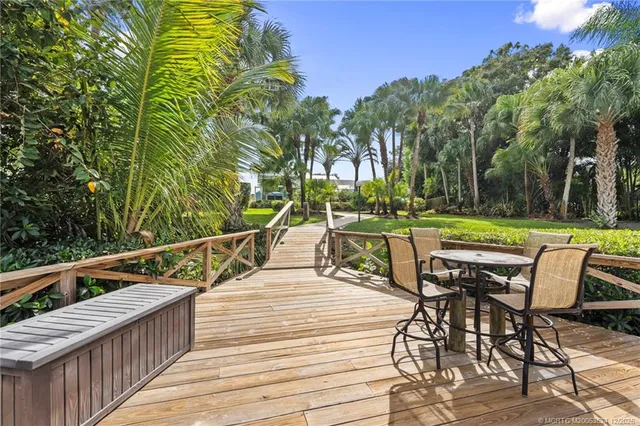 $1,495,000 | 919 Southwest Catalina Street, Palm City, FL 34990