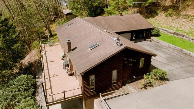 $594,900 | 640 Jacks Mountain Lane, Clarion, PA 16214