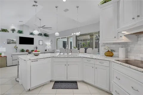 $499,000 | 516 Eagle Creek Drive, Naples, FL 34113
