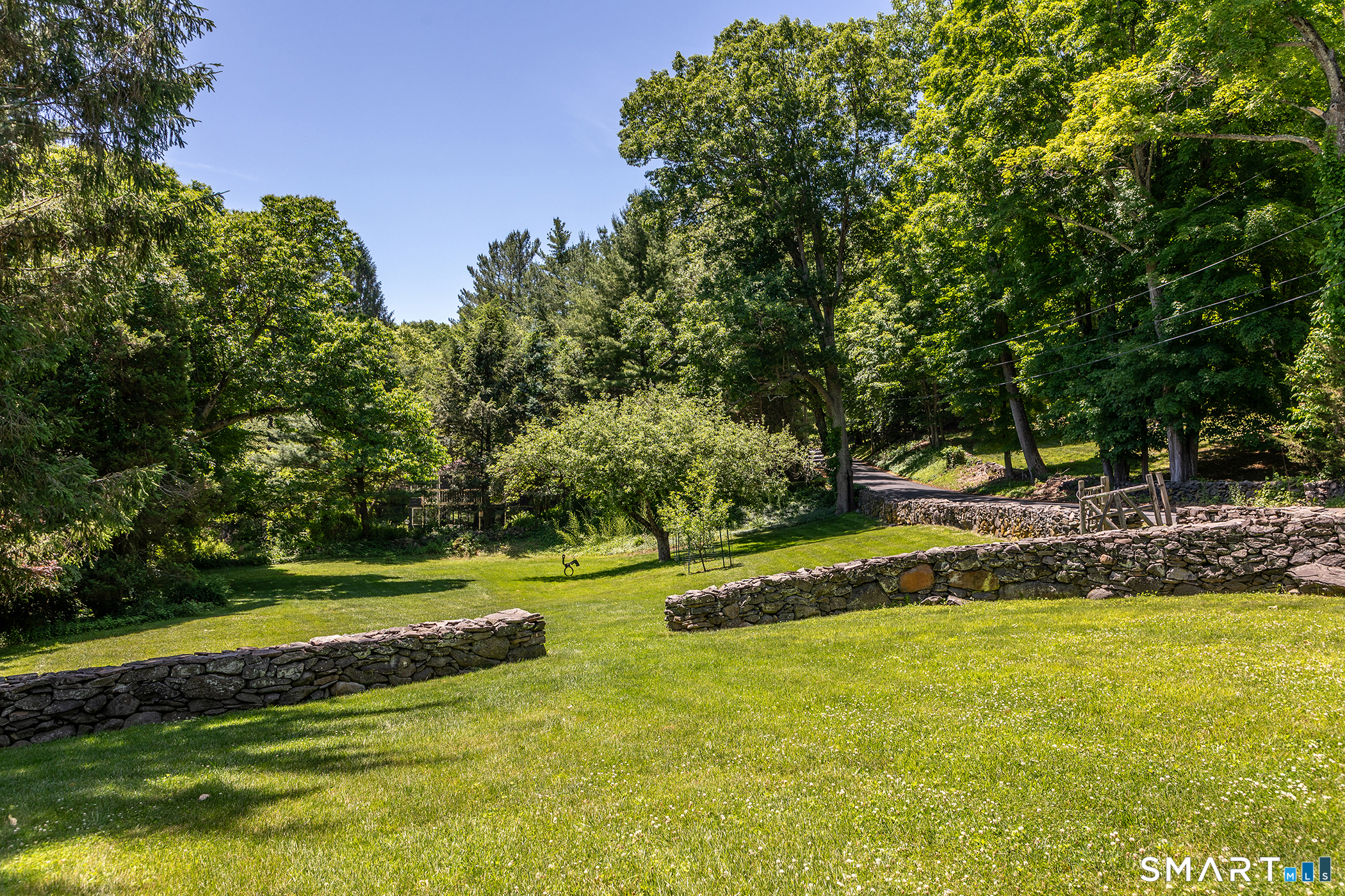 49 Old Bridge Road Brookfield, CT 06804 - Photo 36 of 40