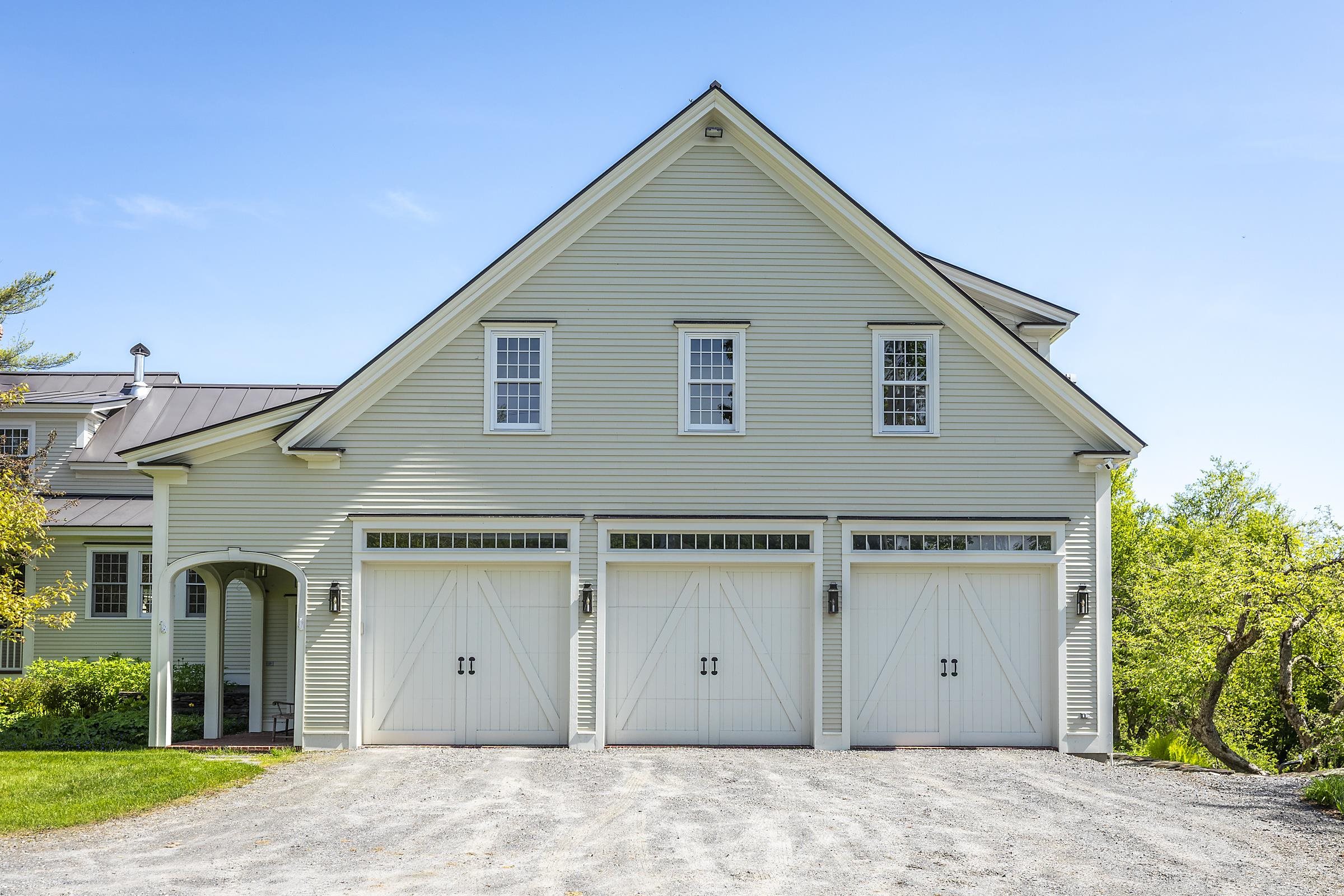 1497 Bowman Road Barnard, VT 05032 - Photo 14 of 60
