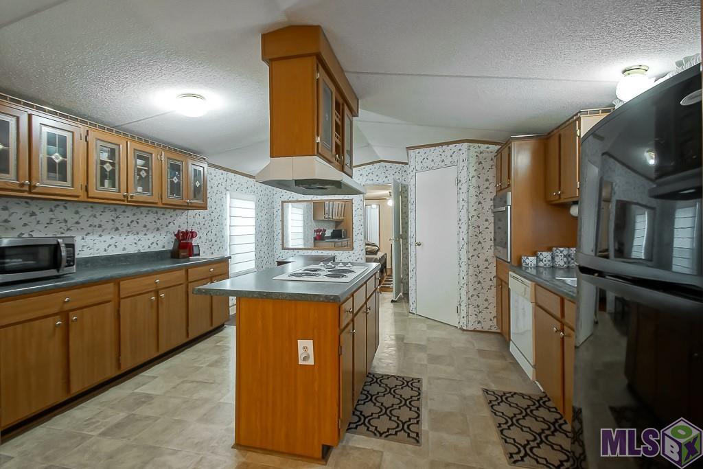 12418 Devall Road Baton Rouge, LA 70818 - Photo 7 of 16