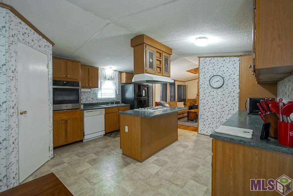 12418 Devall Road Baton Rouge, LA 70818 - Photo 8 of 16
