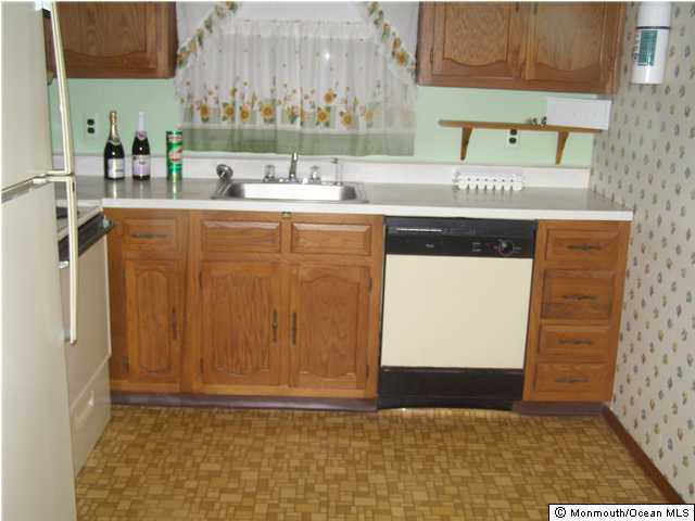 18B Acorn Road, Unit B Manahawkin, NJ 08050 - Photo 2 of 3 Additional Photo