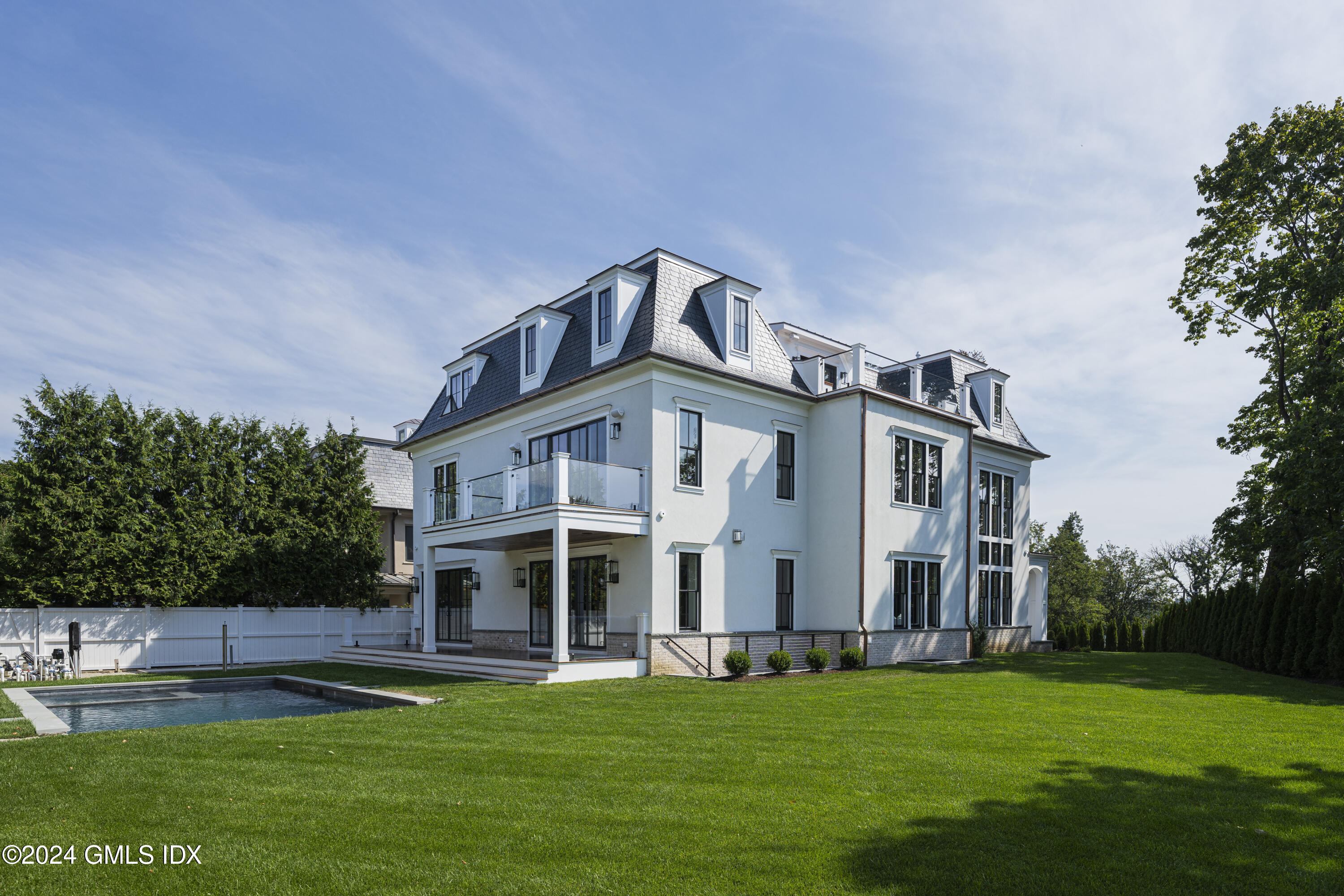 66 Ridge Street Greenwich, CT 06830 - Photo 33 of 40 _DSC2972-Edit