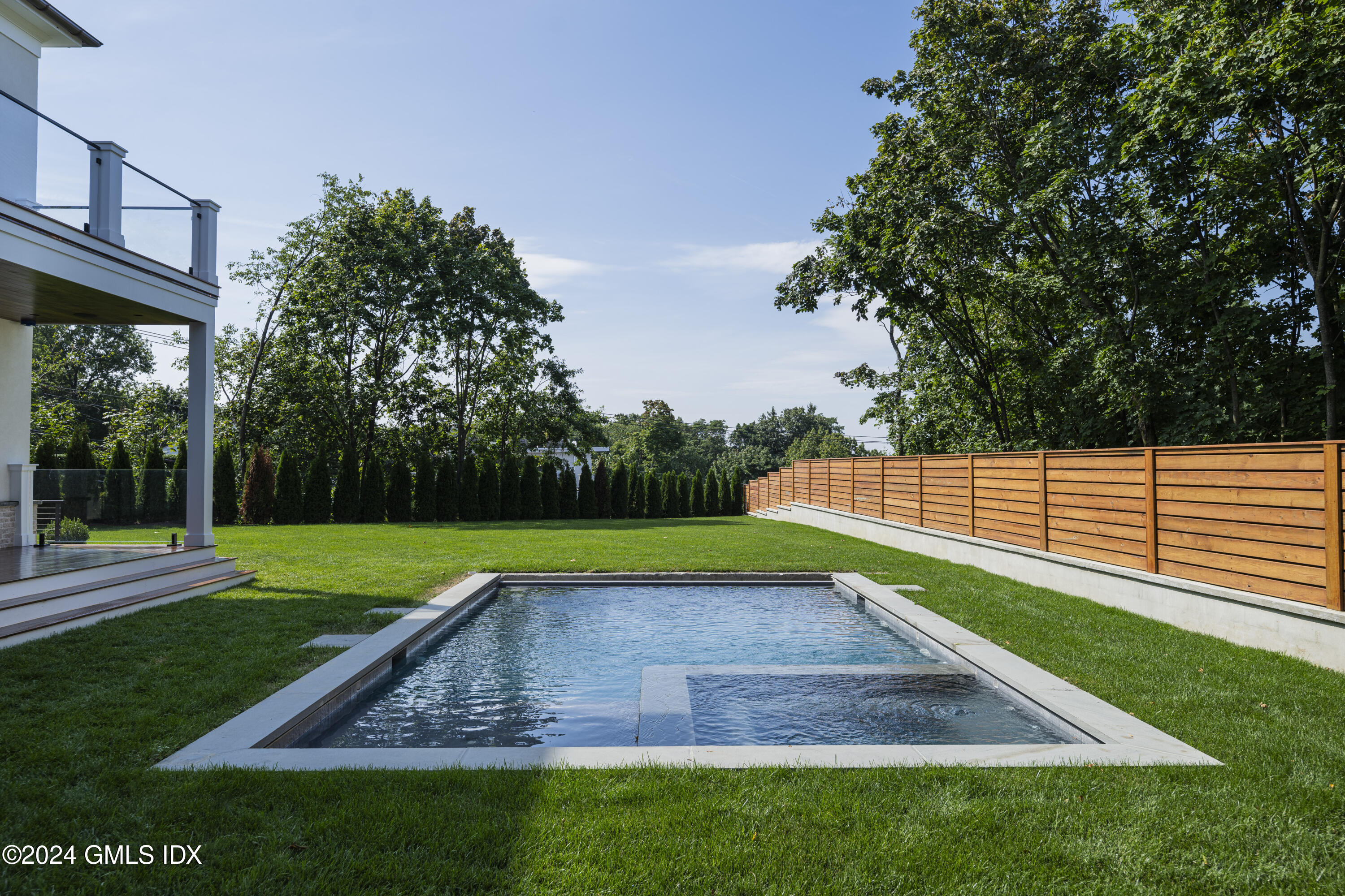 66 Ridge Street Greenwich, CT 06830 - Photo 36 of 40 _DSC2987