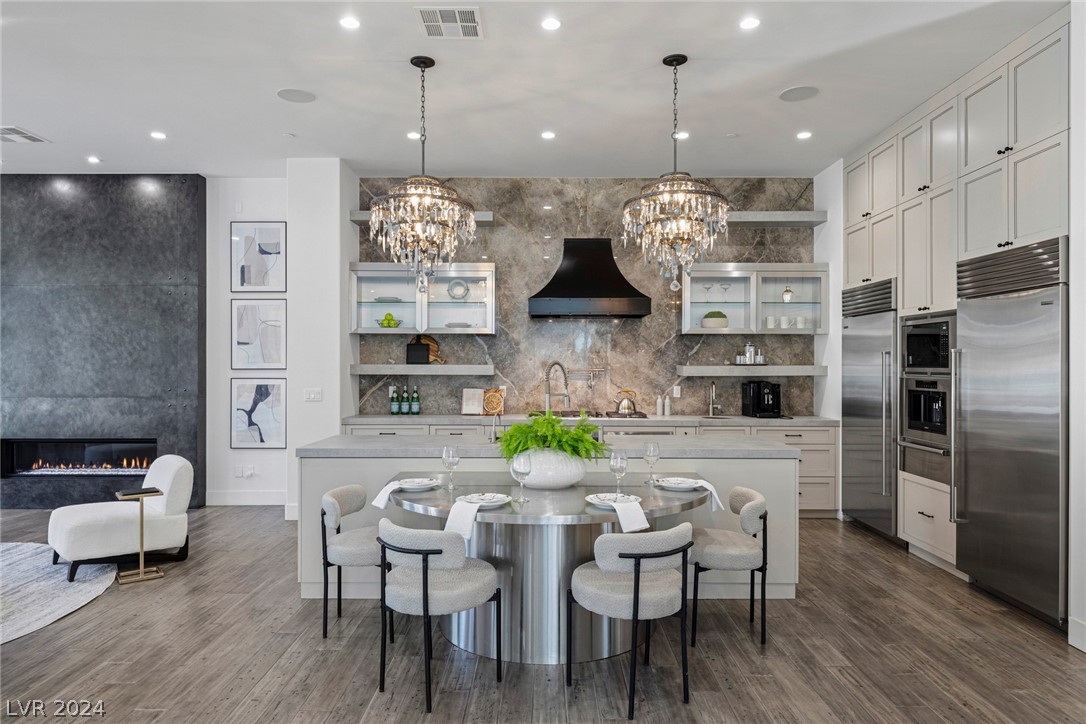 20 Lookout Ridge Drive Las Vegas, NV 89135 - Photo 14 of 55 Gourmet Kitchen