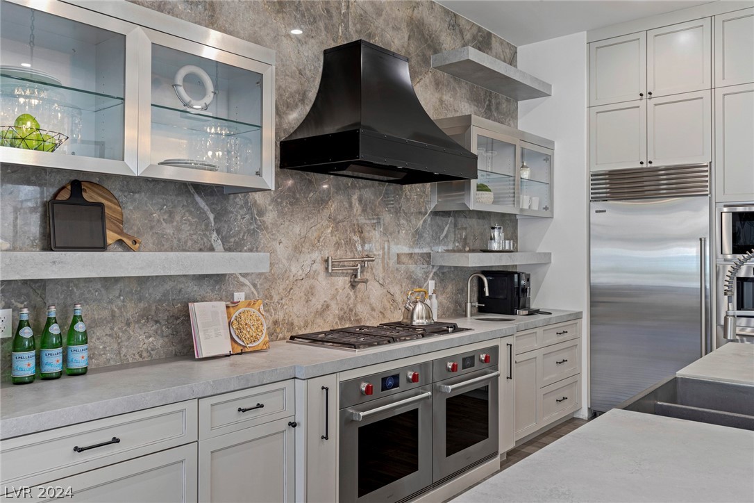 20 Lookout Ridge Drive Las Vegas, NV 89135 - Photo 16 of 55 Gourmet Kitchen