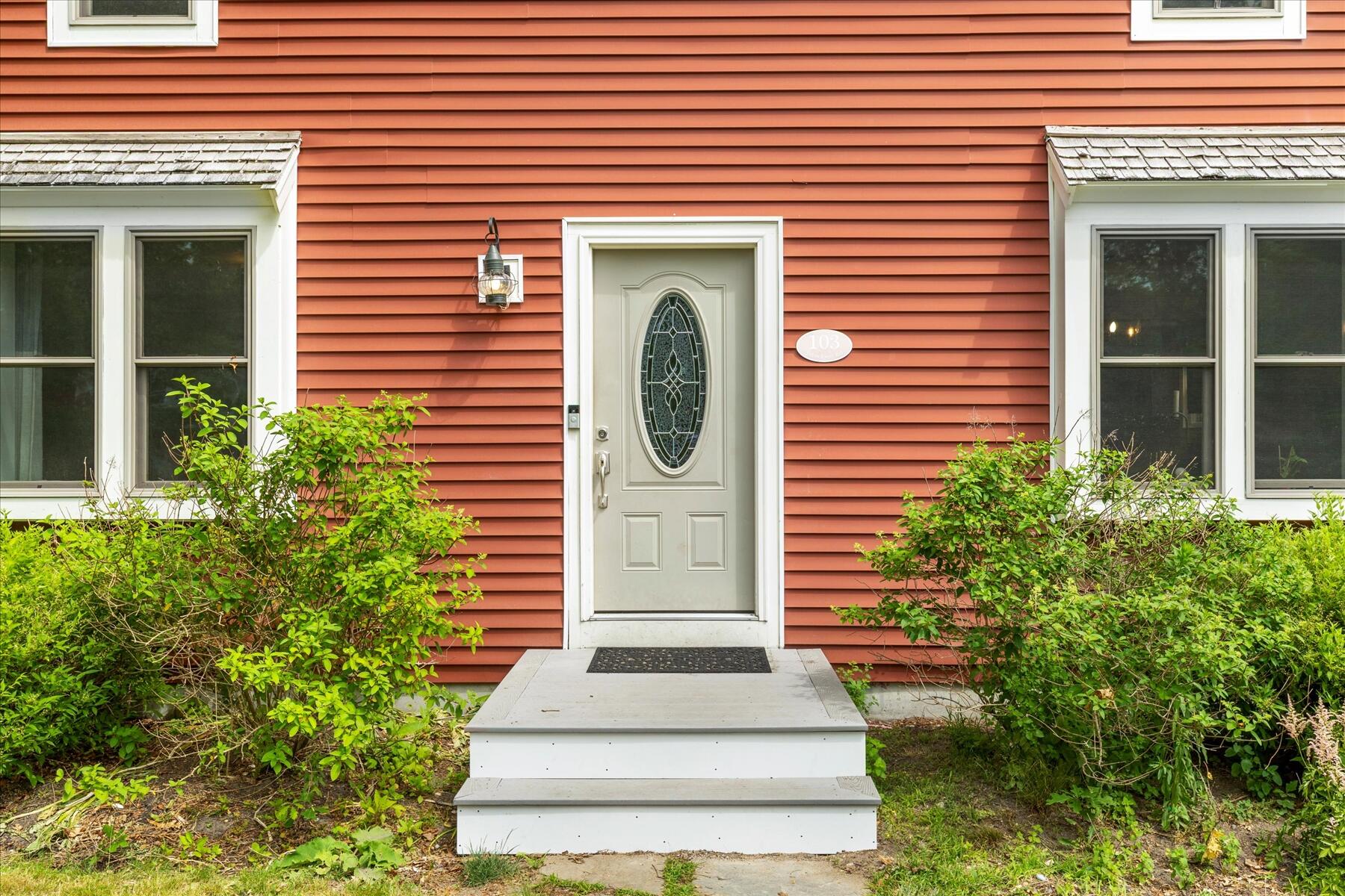 103 John Ewer Road Sandwich, MA 02563 - Photo 4 of 45 04-MG_7572-r