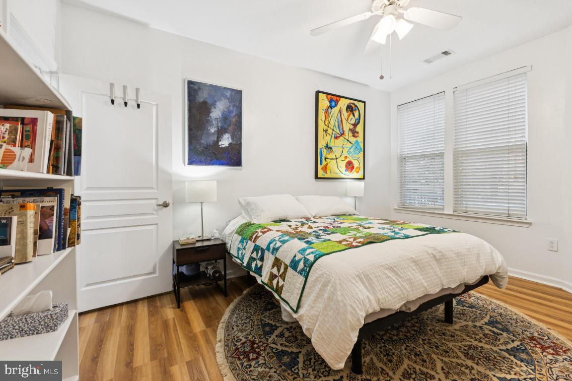 12000 Market Street, Unit 151 Reston, VA 20190 - Photo 16 of 58 Primary suite