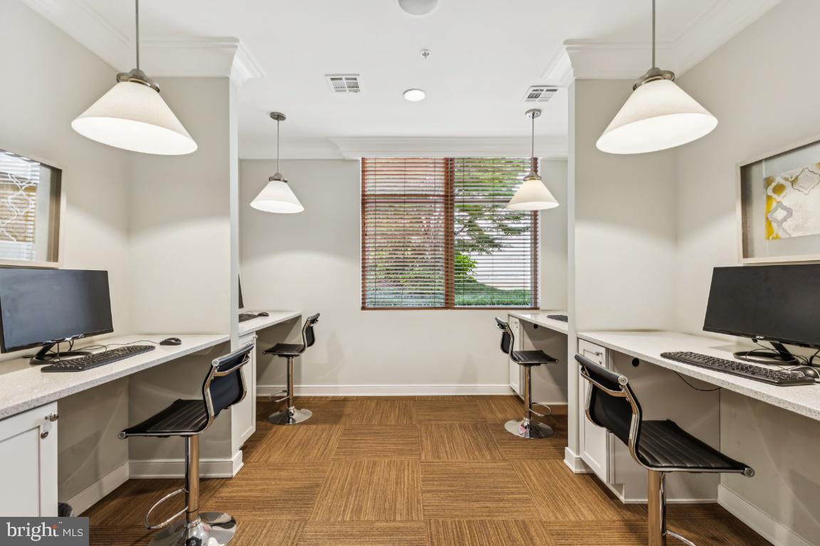 12000 Market Street, Unit 151 Reston, VA 20190 - Photo 35 of 58 Think room/Business center