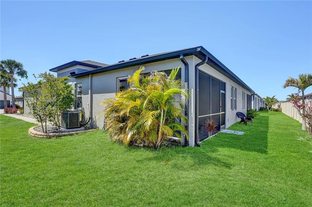 8544 Cache Drive Sarasota, FL 34240 - Photo 34 of 46 a view of a back yard of the house