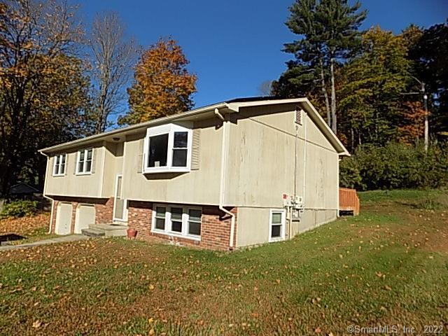 45 Riverside Road Newtown, CT 06482 - Photo 1 of 1