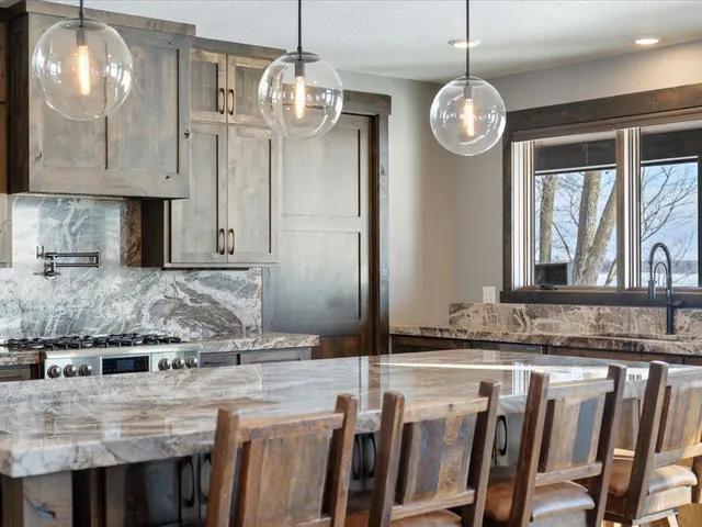 $2,500,000 | 24105 Hazel Wood Drive, Park Rapids, MN 56470