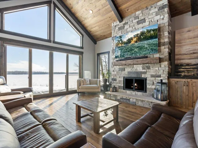 $2,500,000 | 24105 Hazel Wood Drive, Park Rapids, MN 56470