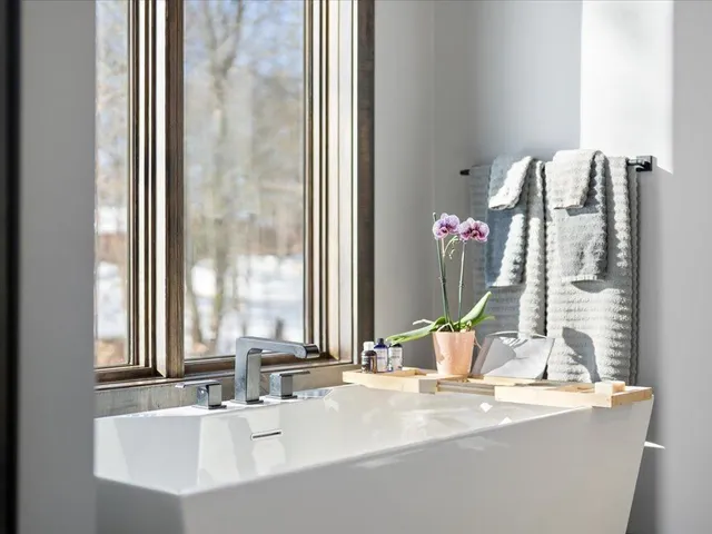 $2,500,000 | 24105 Hazel Wood Drive, Park Rapids, MN 56470