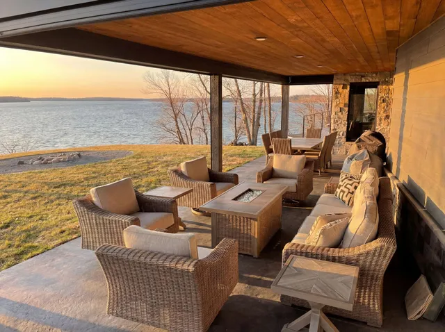 $2,500,000 | 24105 Hazel Wood Drive, Park Rapids, MN 56470