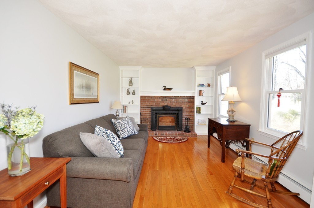 151 Reed Farm Road Boxborough, MA 01719 - Photo 9 of 27