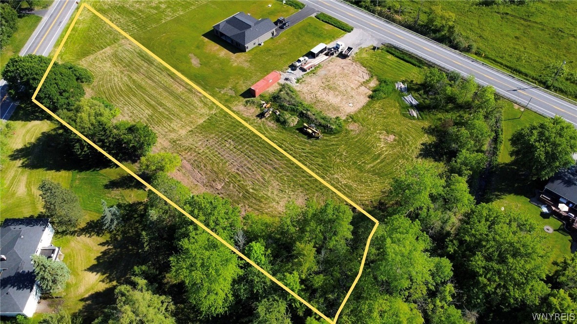 4200 Johnson Road Lockport, NY 14094 - Photo 2 of 6