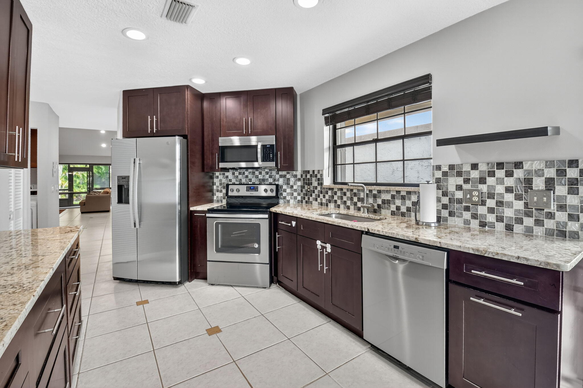 20909 Boca Ridge Drive South Boca Raton, FL 33428 - Photo 19 of 62 Kitchen