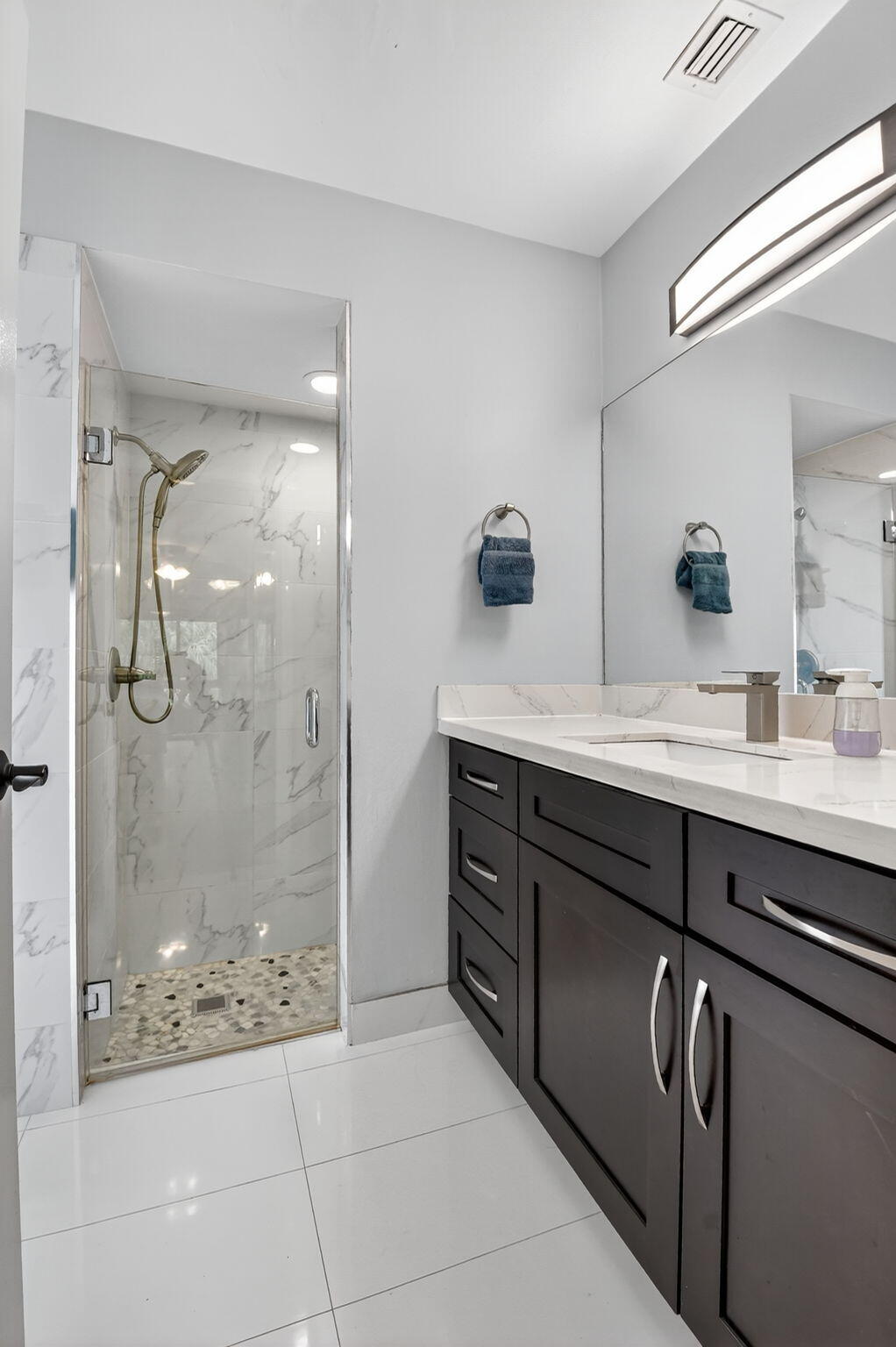 20909 Boca Ridge Drive South Boca Raton, FL 33428 - Photo 28 of 62 Principal Bathroom