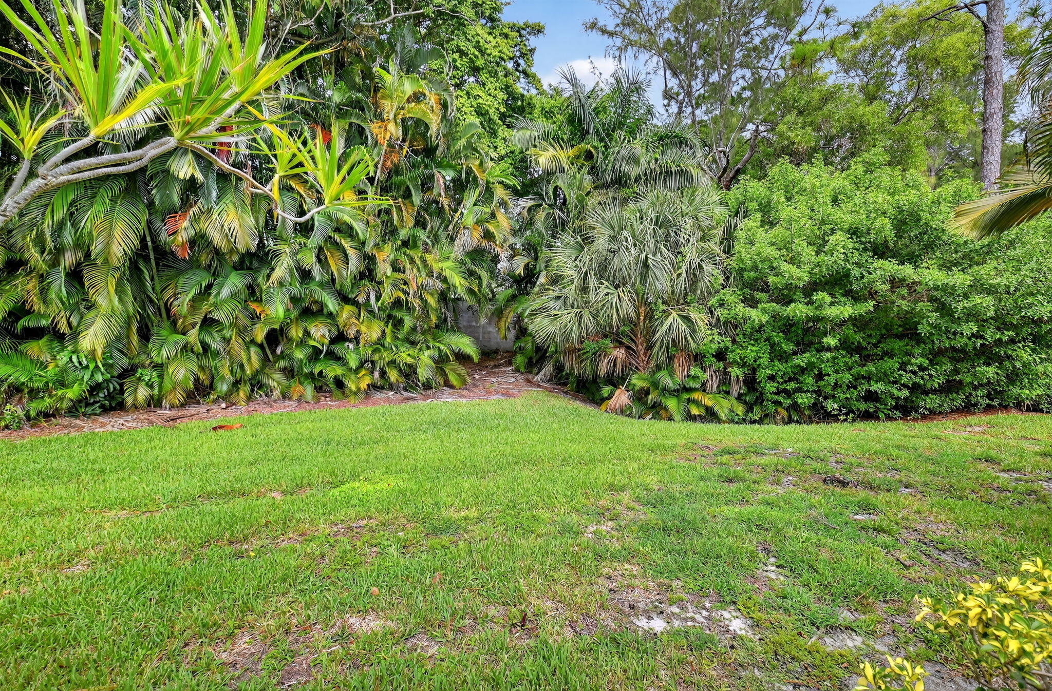 20909 Boca Ridge Drive South Boca Raton, FL 33428 - Photo 46 of 62 Garden View