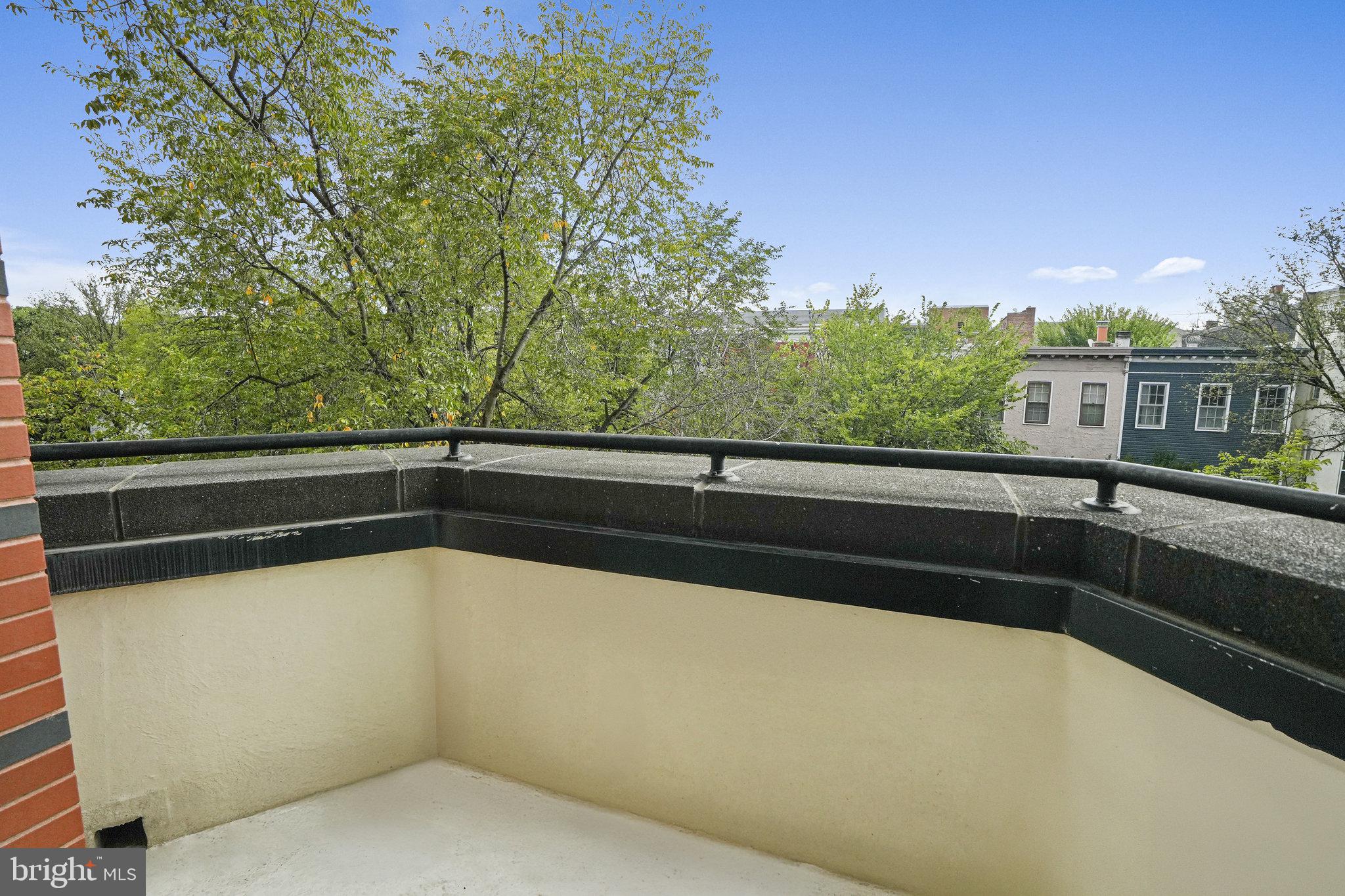 1020 Pennsylvania Ave. Southeast, Unit 404 Washington, DC 20003 - Photo 12 of 24 a view of balcony