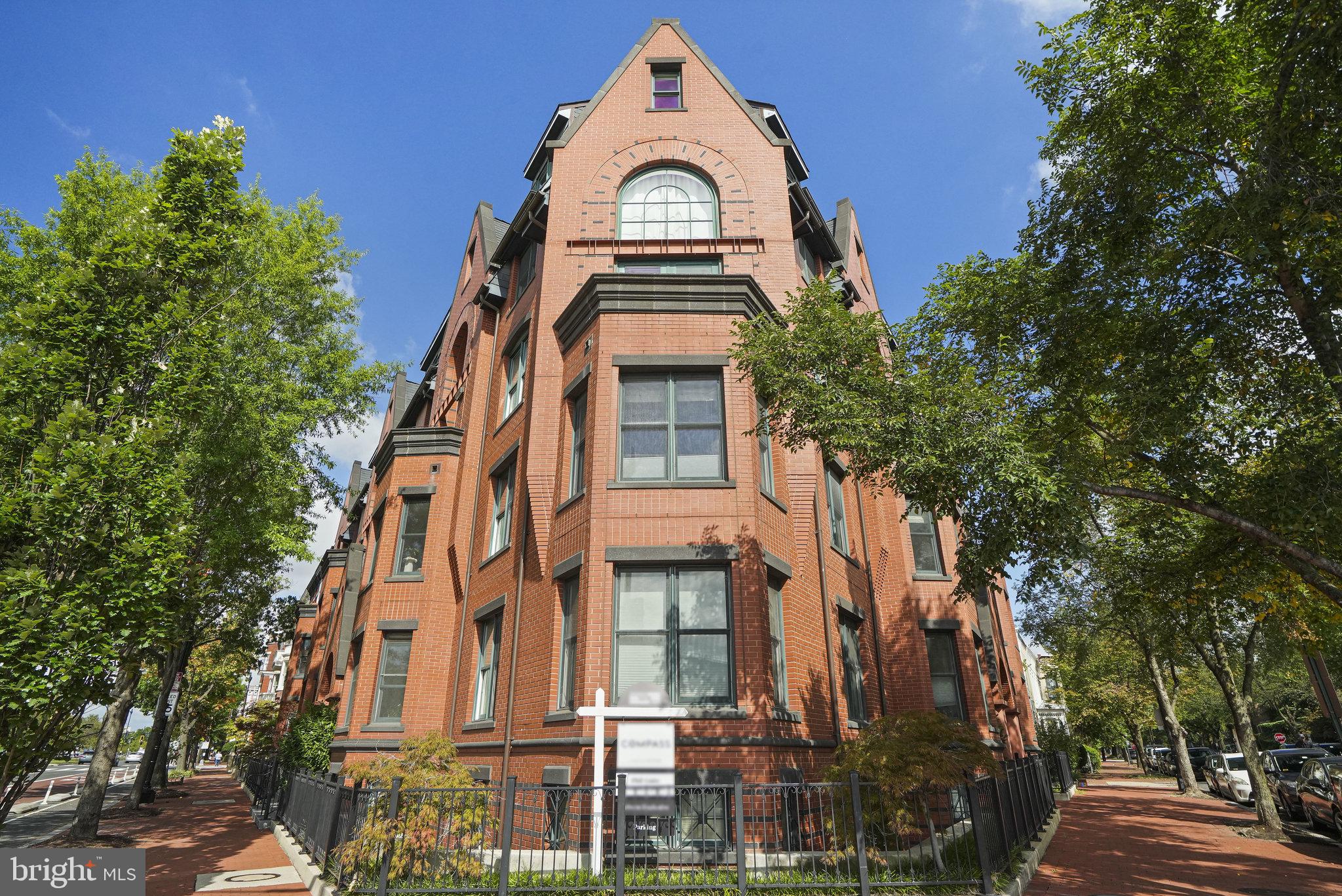 1020 Pennsylvania Ave. Southeast, Unit 404 Washington, DC 20003 - Photo 2 of 24 front view of a building