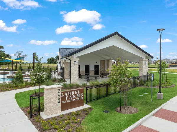 $1,995 | 4015 Crowning Court, Brookshire, TX 77423