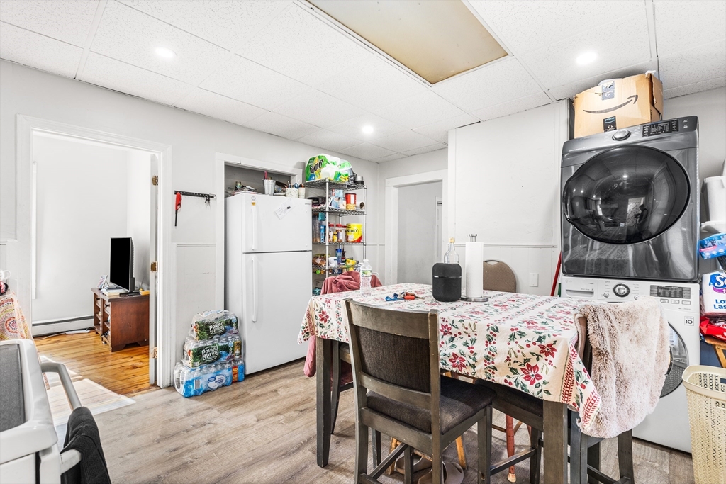 25 Read Street Lowell, MA 01850 - Photo 13 of 40