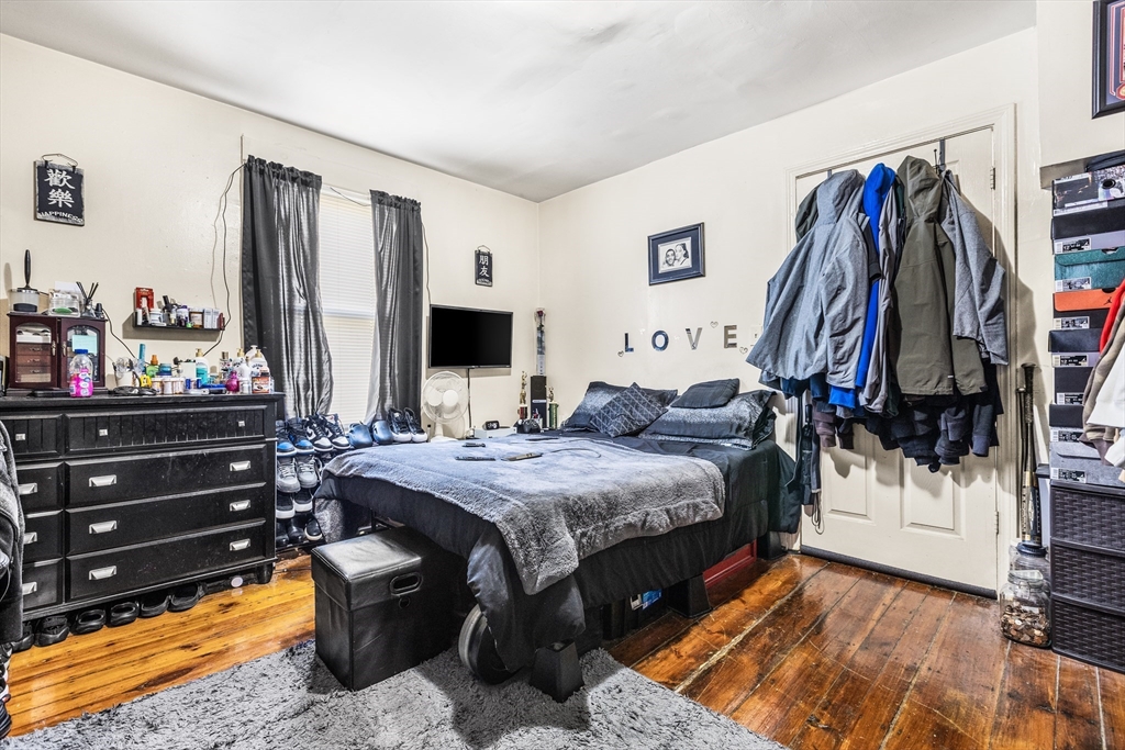 25 Read Street Lowell, MA 01850 - Photo 22 of 40