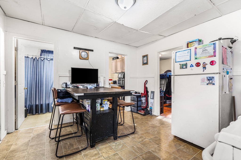 25 Read Street Lowell, MA 01850 - Photo 27 of 40