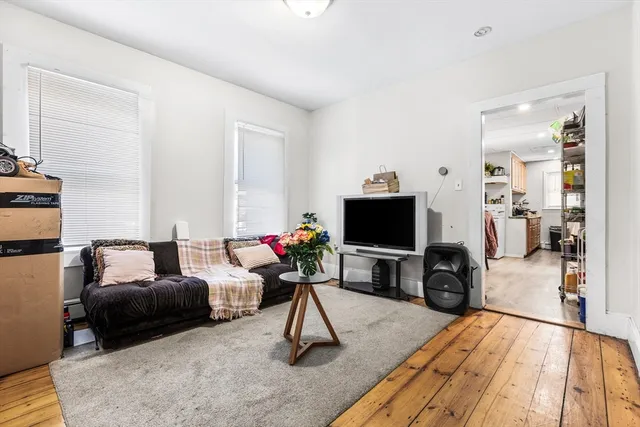 $649,900 | 25 Read Street, Lowell, MA 01850