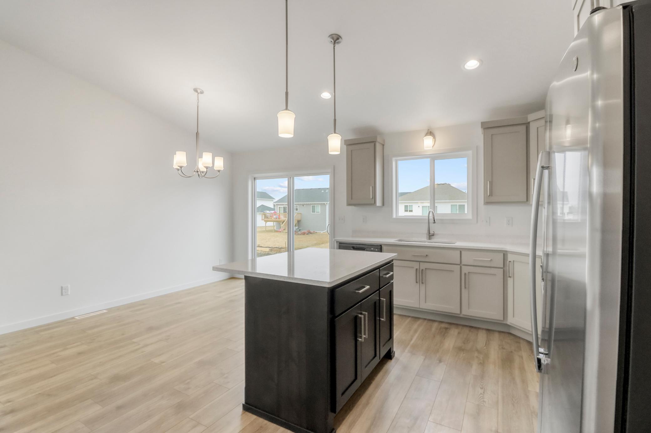 3755 19th Street South Moorhead, MN 56560 - Photo 13 of 39