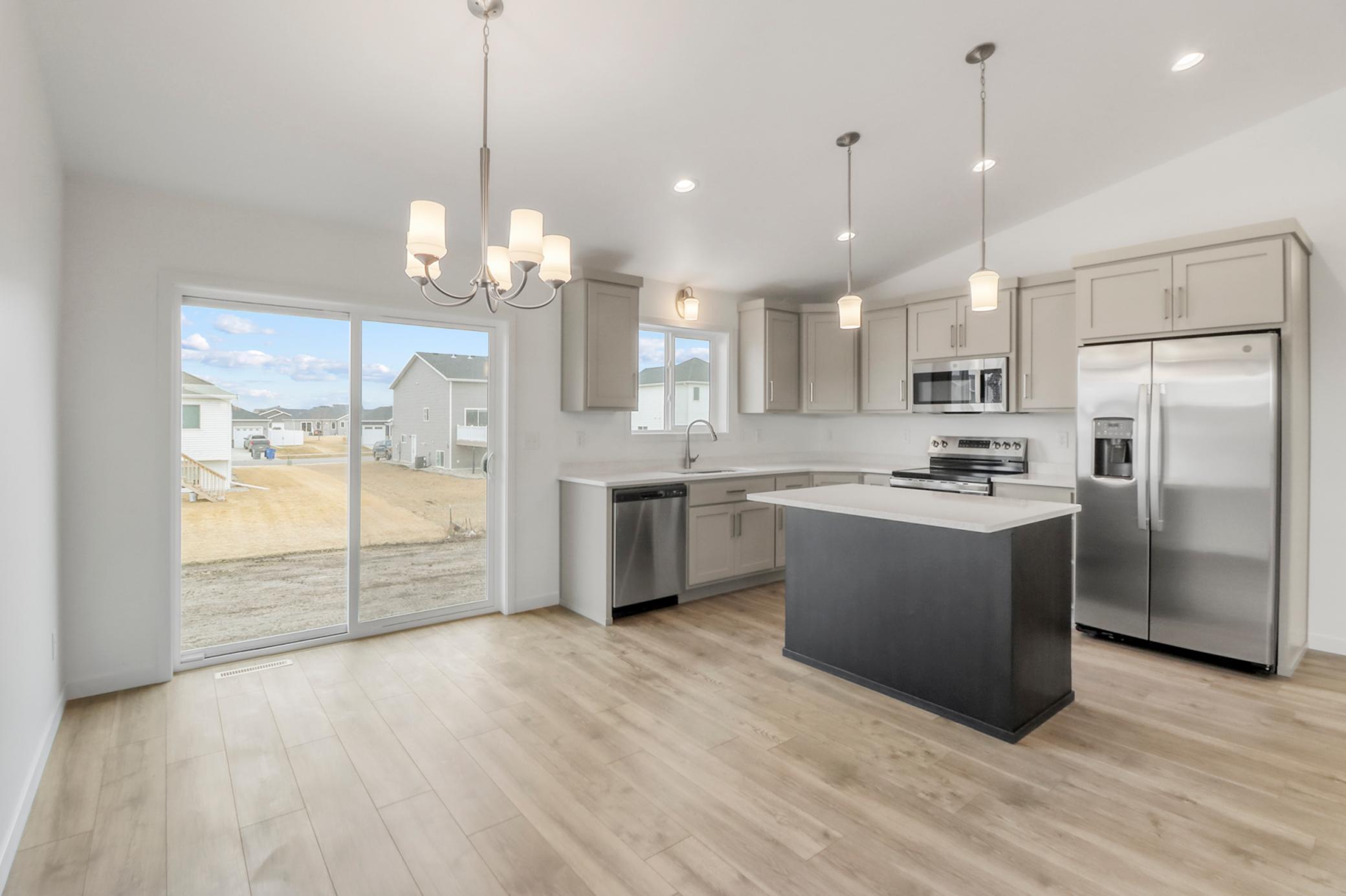 3755 19th Street South Moorhead, MN 56560 - Photo 17 of 39