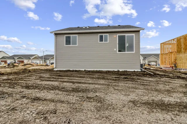 $322,419 | 3755 19th Street South, Moorhead, MN 56560
