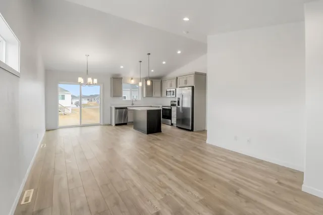 $322,419 | 3755 19th Street South, Moorhead, MN 56560