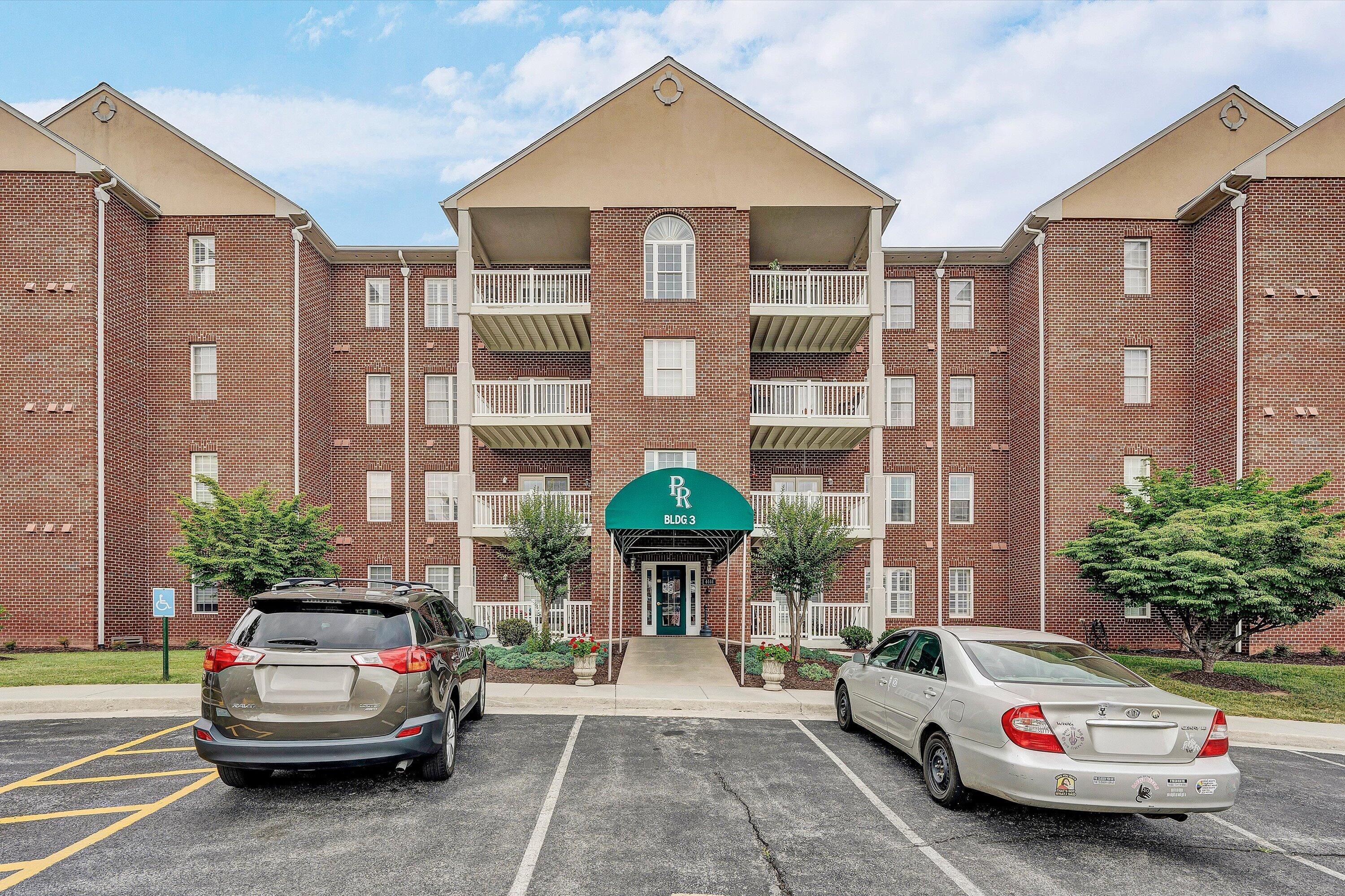 4444 Pheasant Ridge Road, Unit 206 Roanoke, VA 24014 - Photo 3 of 27 03-DSC00640