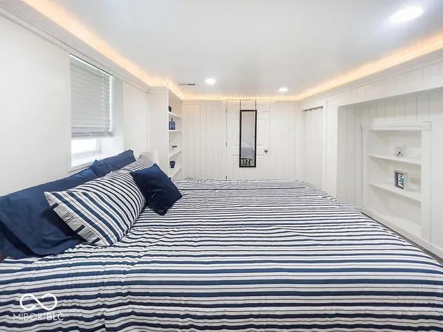 $2,845 | 2600 South Bryan Street, Bloomington, IN 47403